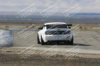 media/Oct-26-2025-CalClub SCCA (Sun) [[8ce1e69566]]/Group 4/Grapevine/